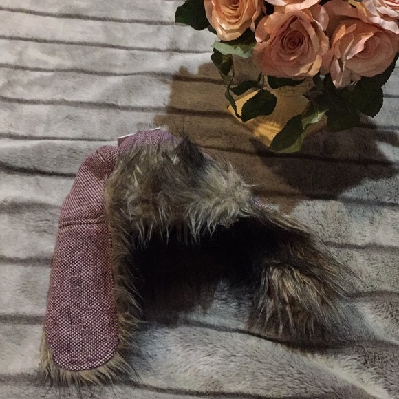 Nike winter hat. - Picture 3 of 4